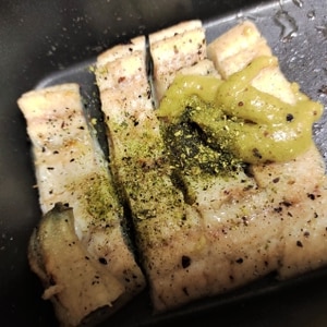 寿司屋の気分で♪　「焼き穴子ワサビ醤油」